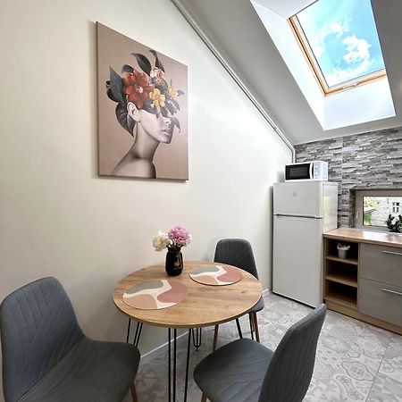 Modern Apartment, 5Mins To Rynok Square Lemberg Exterior foto