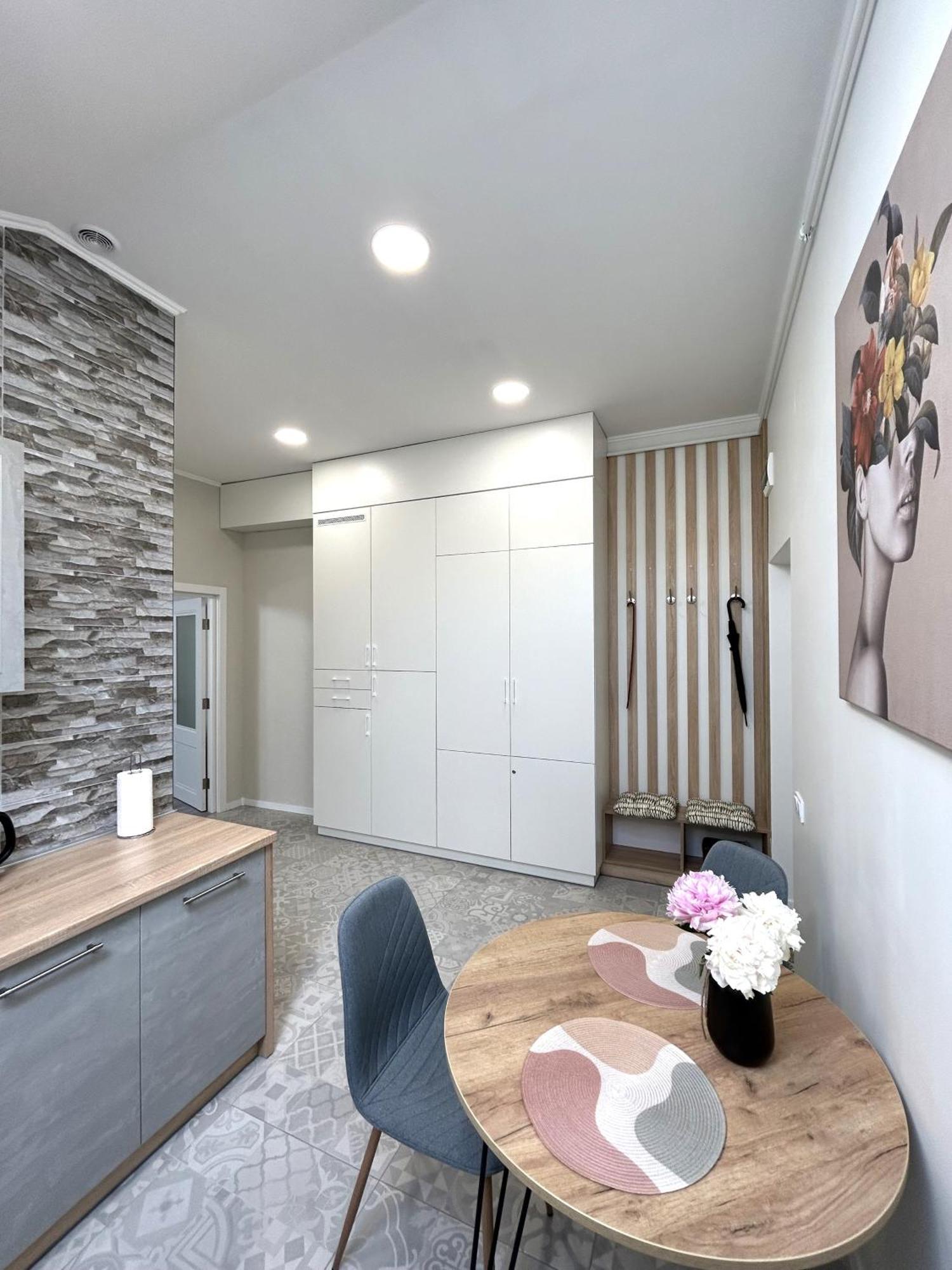 Modern Apartment, 5Mins To Rynok Square Lemberg Exterior foto